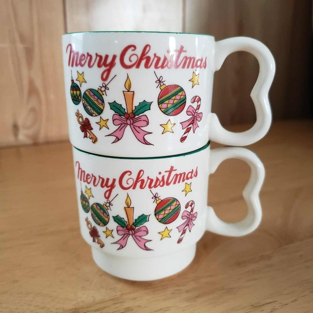 VTG HOMCO Merry Christmas Stacking‎ Mugs Set 2 Japan Heart Handle Ornaments